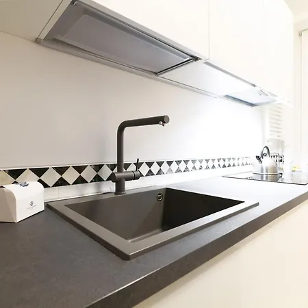 Elegante Con Vista Sul Parco In Centro Appartement *